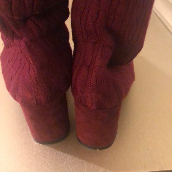 Sock over boot style mid calf boots. - Picture 4 of 7